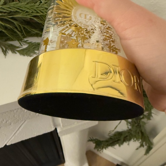 Christian Dior VIP Snow Globe 2024, NWB! - Picture 12 of 12